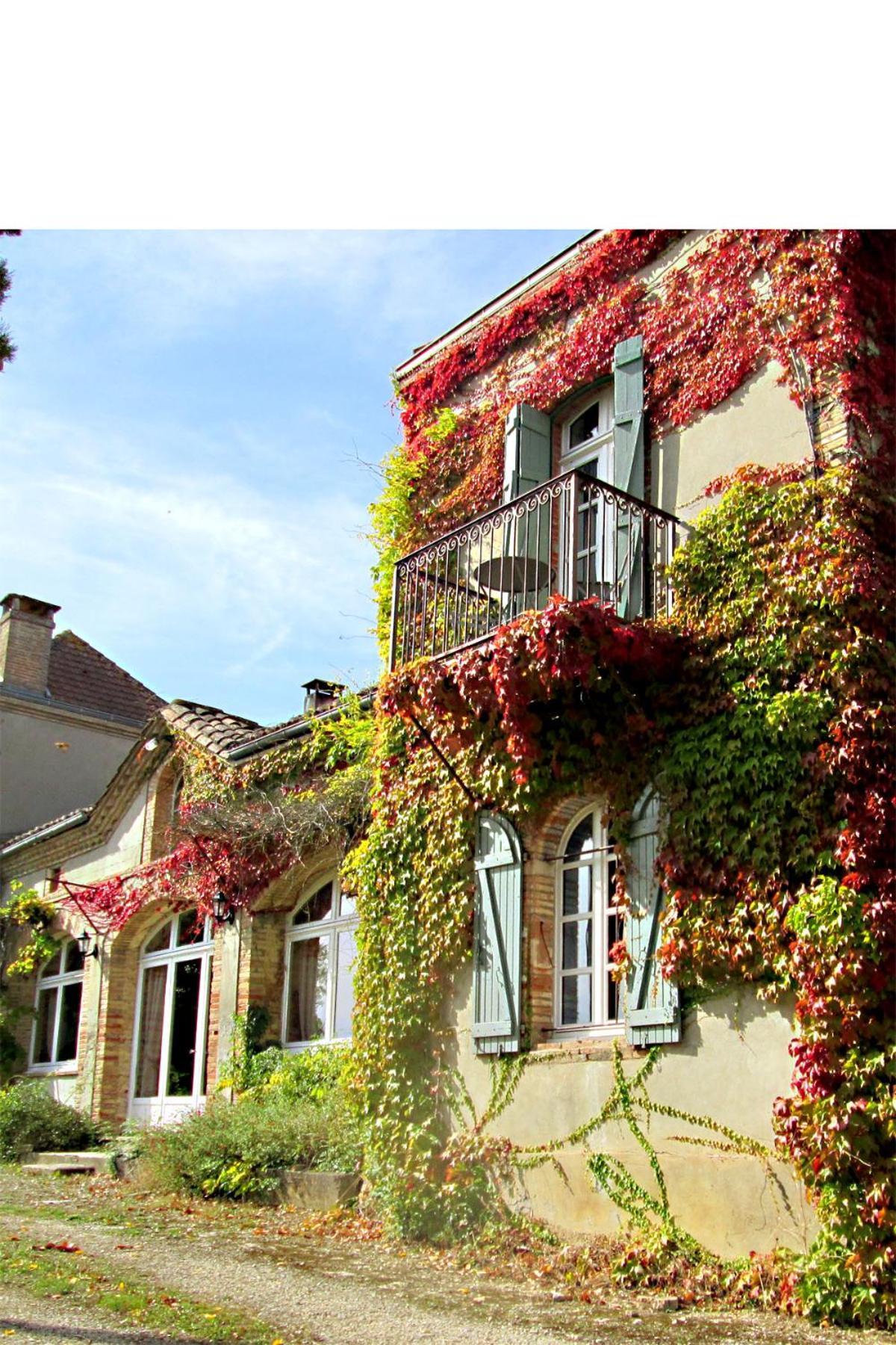 Chambres d'Hôtes Le Loubet LʼIsle-Jourdain Exterior foto